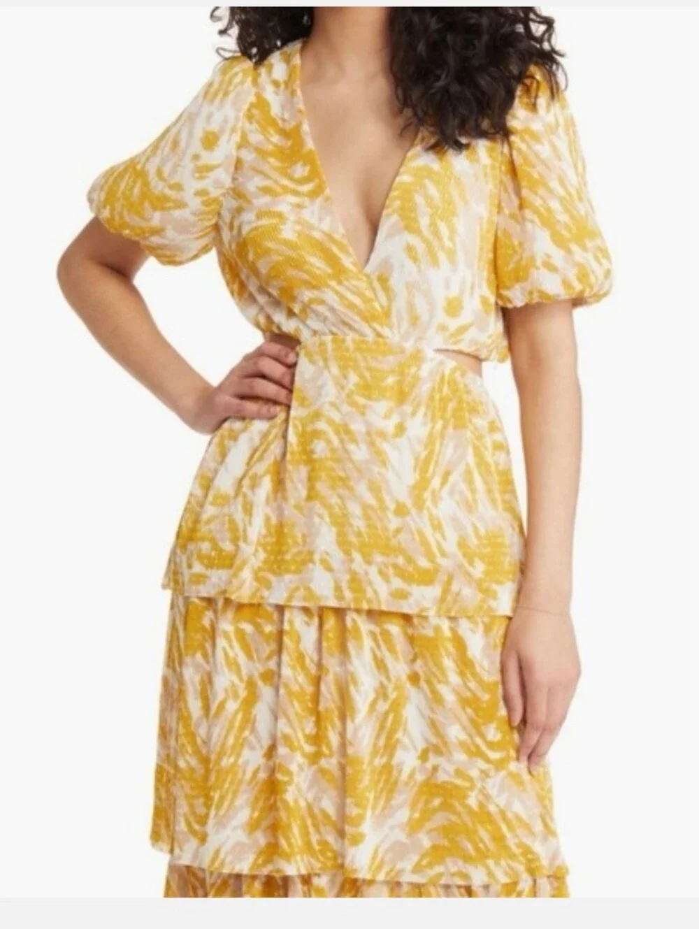 NWT Charles Henry Yellow Printed V-Neck Tiered Women's Dress Size Medium